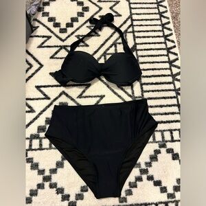 NWOT Black Bikini size Medium